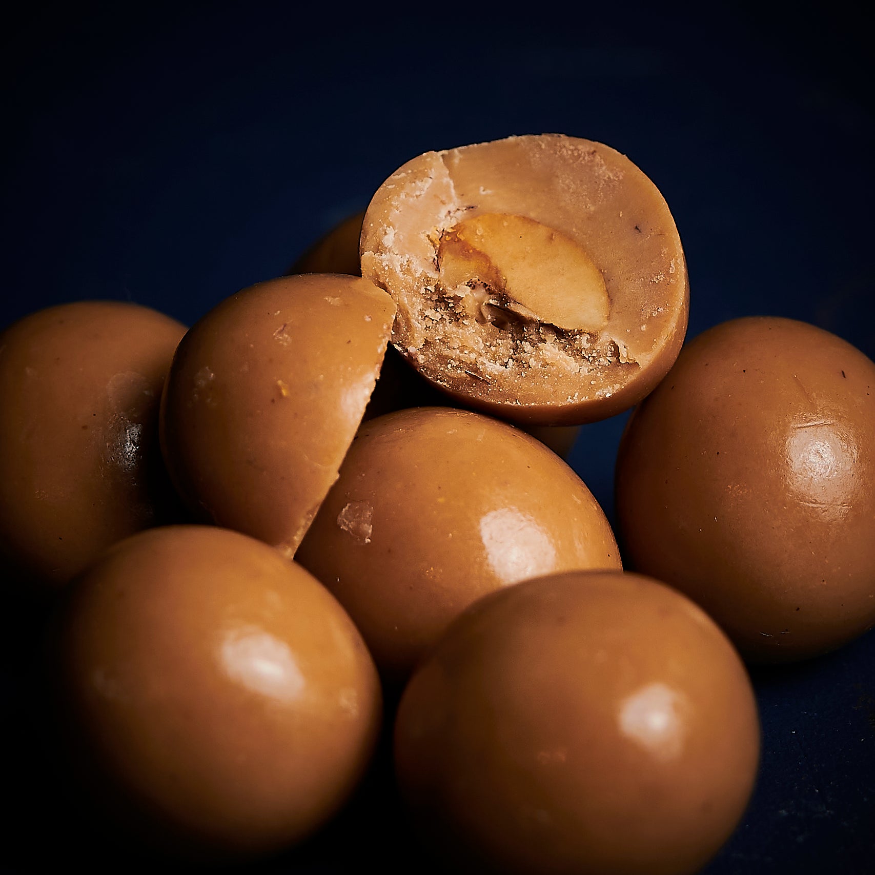 caramel-chocolate-salted-hazelnut-pearls.jpg