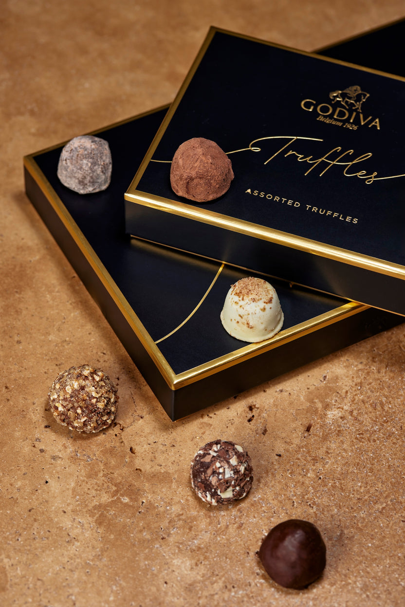 Grand Place Chocolate Gift Box - 59 Pieces – GODIVA Australia