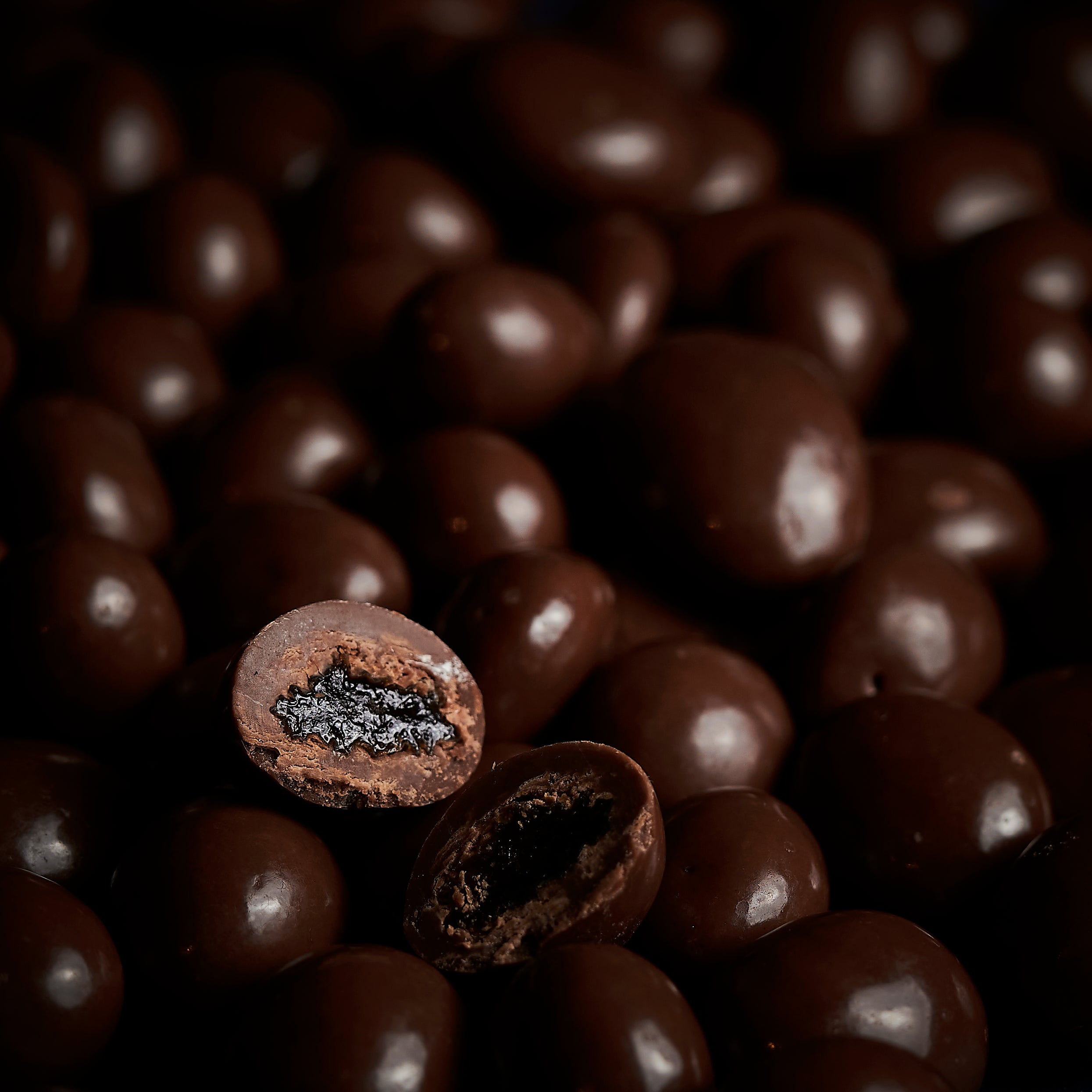 pearls-dark-chocolate-blueberry.jpg